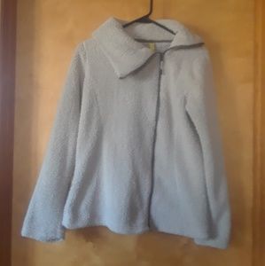 Fuzzy Cabelas Sweater Jacket